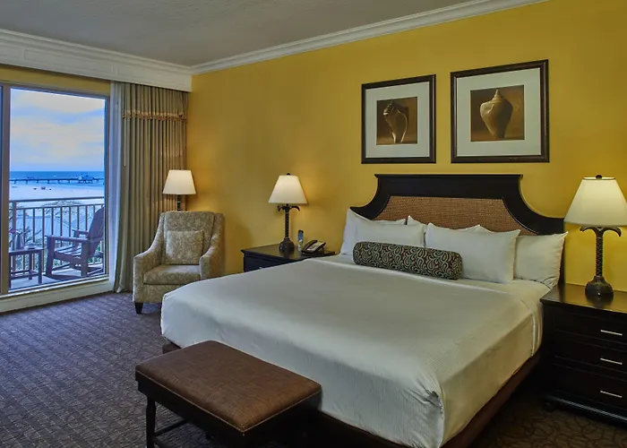 Sandpearl Private 4* Clearwater Beach